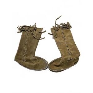 Vintage Brown Suede Moccasin Boots with Fringe and Lace-Up Detail